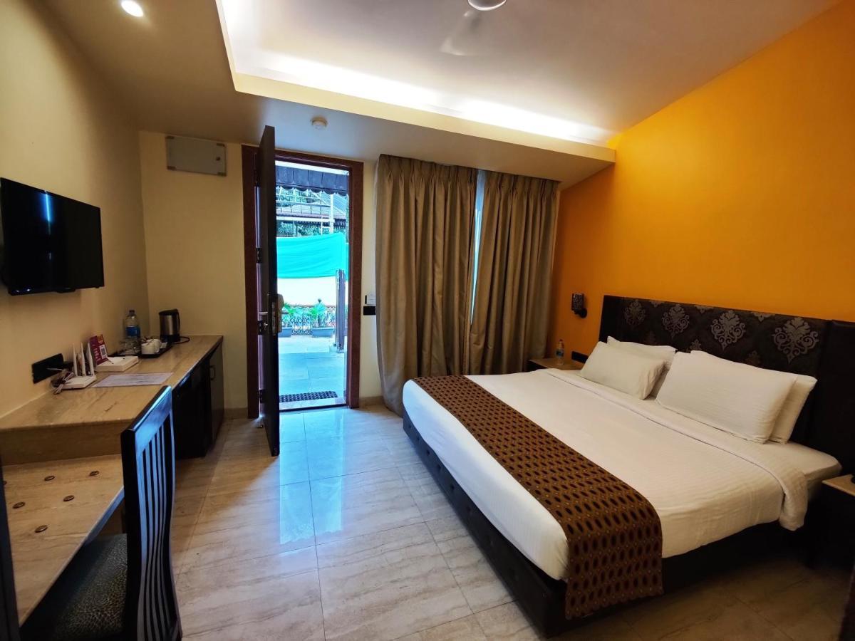Regenta Mpg Club Mahabaleshwar Hotel Exterior photo